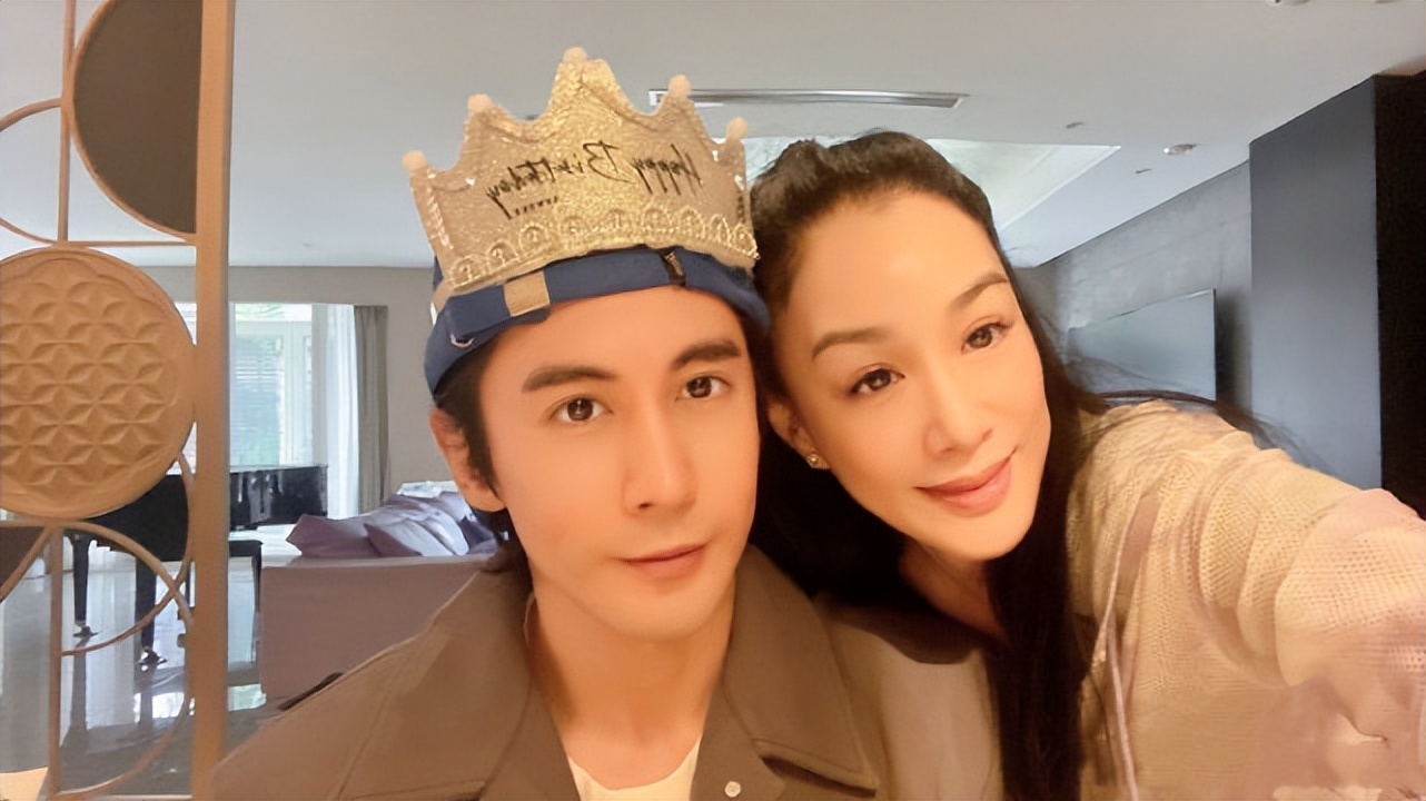 钟丽缇晒照为老公庆生，两女儿身高超妈妈，张伦硕搂着妻女好幸福 - Foodlife